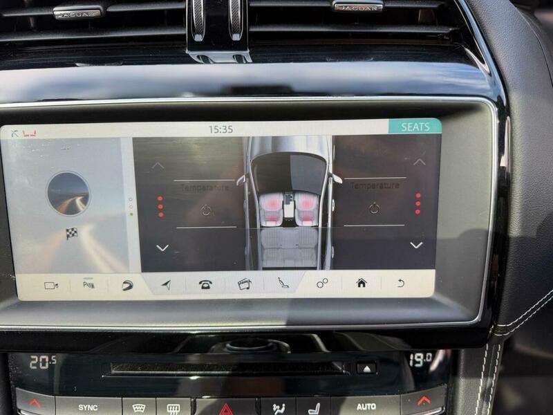 2019 JAGUAR F-PACE 2019 JAGUAR F-PACE