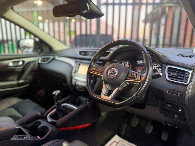 null NISSAN QASHQAI null NISSAN QASHQAI