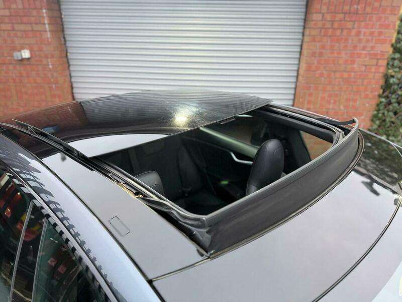 null TESLA MODEL S null TESLA MODEL S