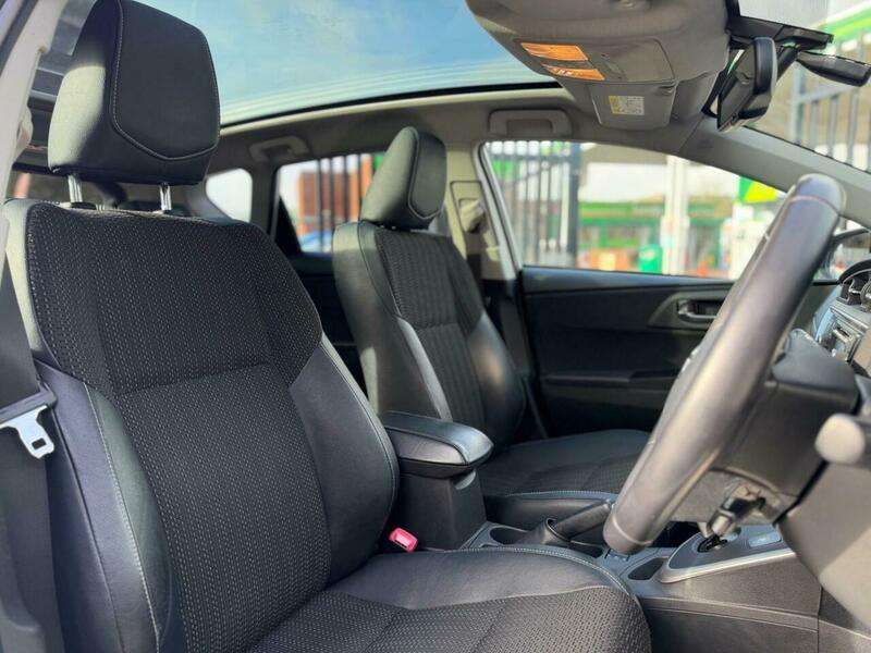 2015 TOYOTA AURIS 2015 TOYOTA AURIS