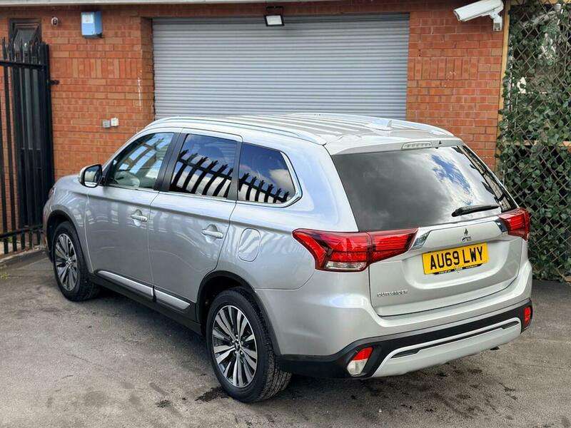 2020 MITSUBISHI OUTLANDER 2020 MITSUBISHI OUTLANDER