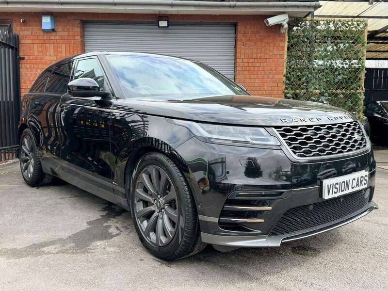 A 2018 LAND ROVER RANGE ROVER VELAR 3.0 D300 R-Dynamic SE SUV 5dr Diesel Auto 4WD Euro 6 (s/s) (300 ps) A 2018 LAND ROVER RANGE ROVER VELAR 3.0 D300 R-Dynamic SE SUV 5dr Diesel Auto 4WD Euro 6 (s/s) (300 ps)