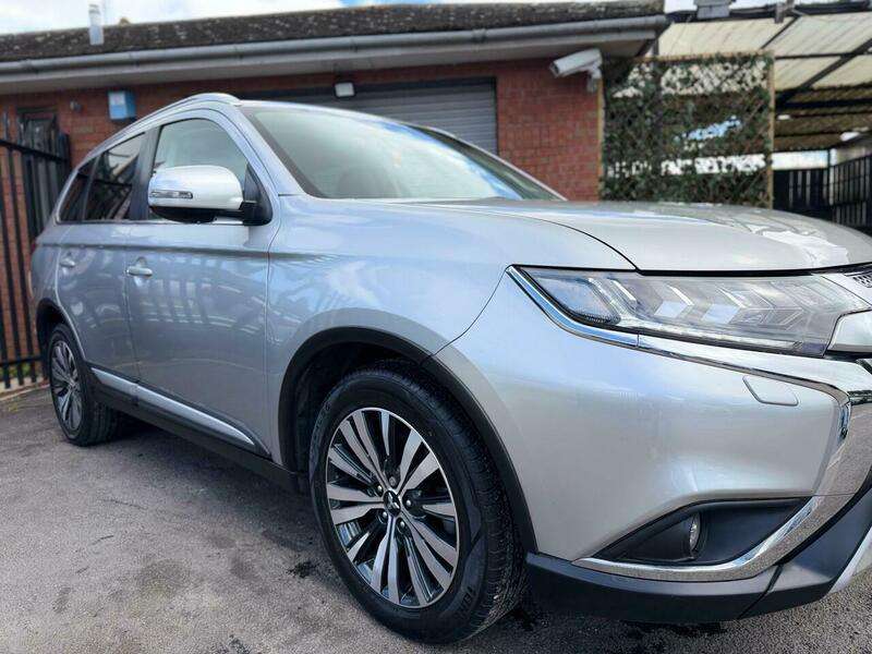 2020 MITSUBISHI OUTLANDER 2020 MITSUBISHI OUTLANDER