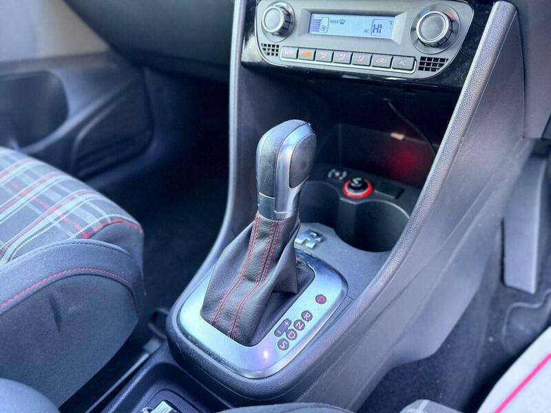 2011 VOLKSWAGEN POLO 2011 VOLKSWAGEN POLO