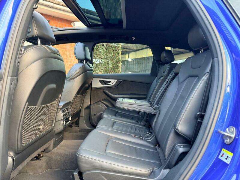 2017 AUDI Q7 2017 AUDI Q7