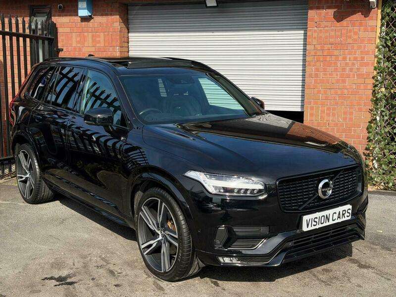 A 2017 VOLVO XC90 2.0 D5 PowerPulse R-Design Auto 4WD Euro 6 (s/s) 5dr A 2017 VOLVO XC90 2.0 D5 PowerPulse R-Design Auto 4WD Euro 6 (s/s) 5dr