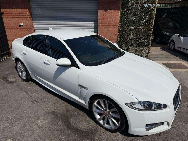 2014 JAGUAR XF 2014 JAGUAR XF