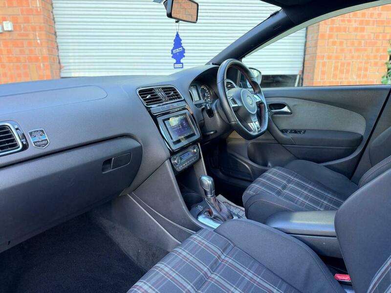 2011 VOLKSWAGEN POLO 2011 VOLKSWAGEN POLO