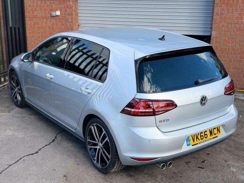 2016 VOLKSWAGEN GOLF 2016 VOLKSWAGEN GOLF