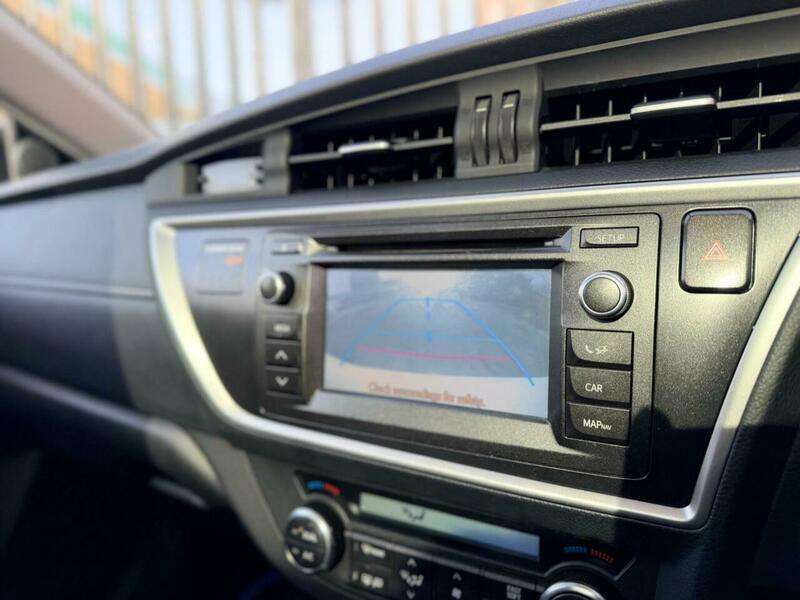 2015 TOYOTA AURIS 2015 TOYOTA AURIS