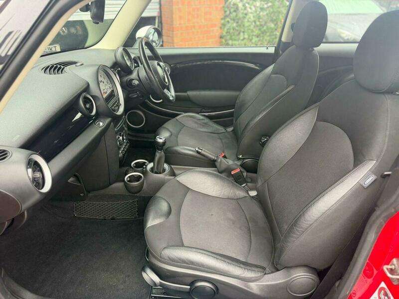 2011 MINI HATCH 2011 MINI HATCH