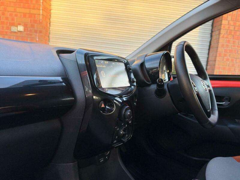 2015 TOYOTA AYGO 2015 TOYOTA AYGO