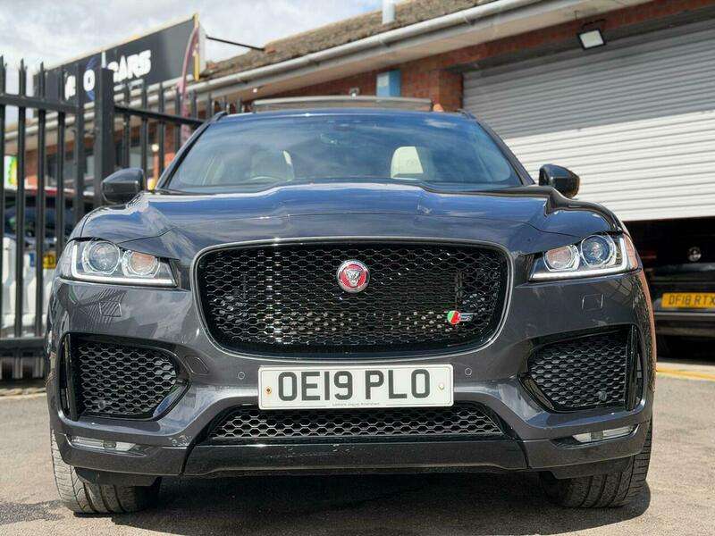 2019 JAGUAR F-PACE 2019 JAGUAR F-PACE