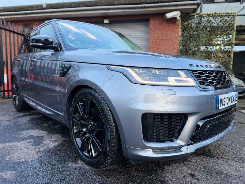 A 2019 LAND ROVER RANGE ROVER SPORT 3.0 SD V6 HSE Dynamic Auto 4WD Euro 6 (s/s) 5dr A 2019 LAND ROVER RANGE ROVER SPORT 3.0 SD V6 HSE Dynamic Auto 4WD Euro 6 (s/s) 5dr