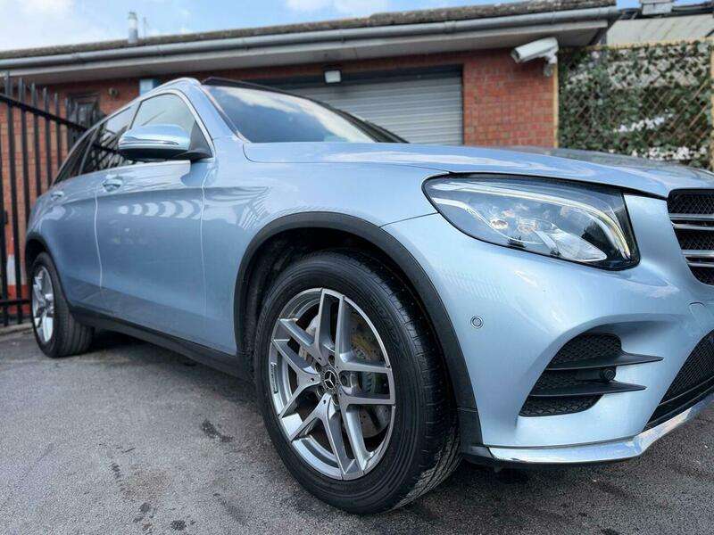 A 2017 MERCEDES-BENZ C CLASS 2.1 GLC220d AMG Line (Premium Plus) G-Tronic 4MATIC Euro 6 (s/s) 5dr A 2017 MERCEDES-BENZ C CLASS 2.1 GLC220d AMG Line (Premium Plus) G-Tronic 4MATIC Euro 6 (s/s) 5dr
