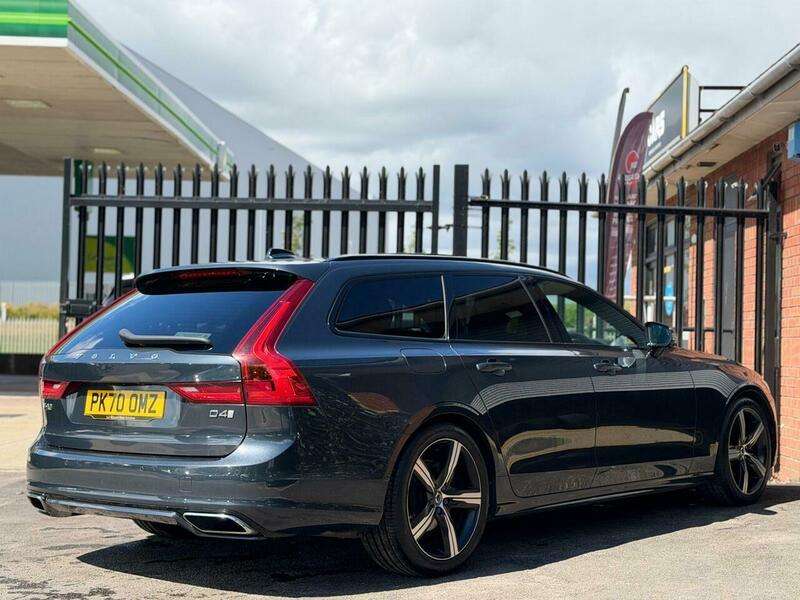 2020 VOLVO V90 2020 VOLVO V90