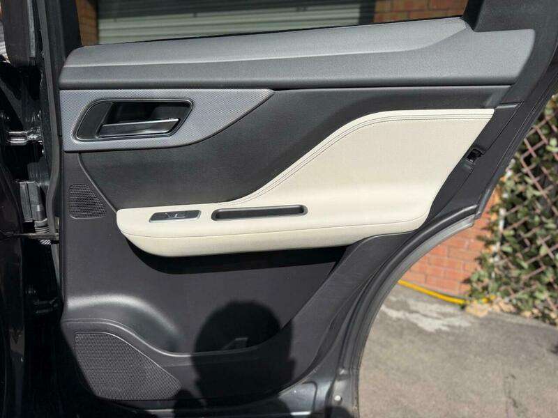 2019 JAGUAR F-PACE 2019 JAGUAR F-PACE