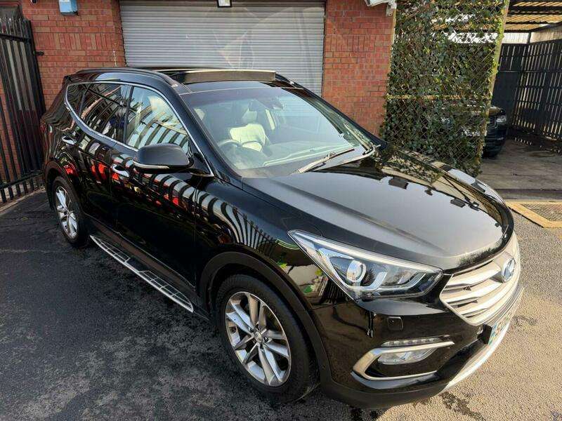A 2016 HYUNDAI SANTA FE CRDI PREMIUM SE BLUE DRIVE A 2016 HYUNDAI SANTA FE CRDI PREMIUM SE BLUE DRIVE