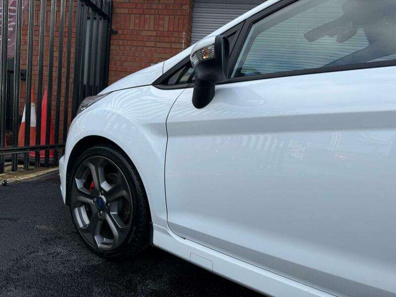 2016 FORD FIESTA 2016 FORD FIESTA