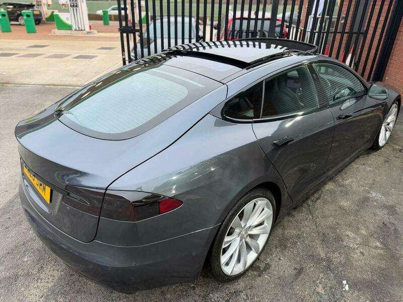 null TESLA MODEL S null TESLA MODEL S
