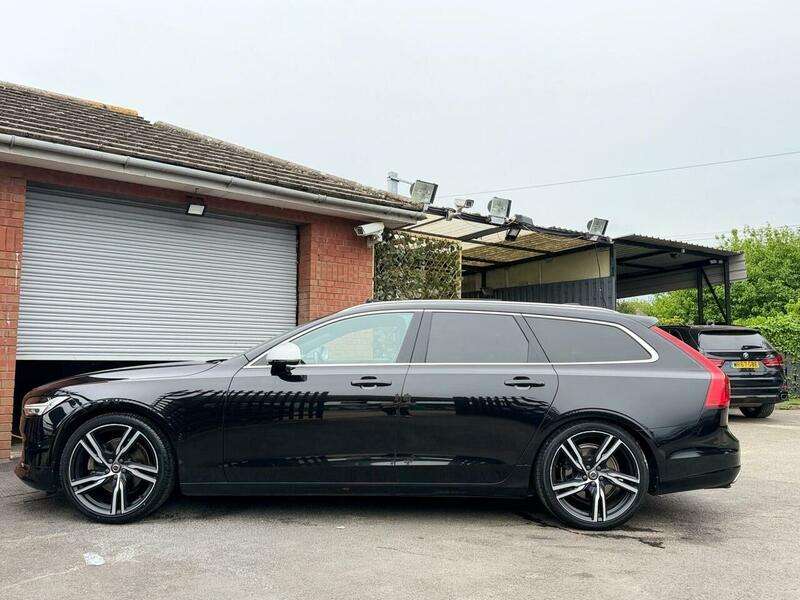 2018 VOLVO V90 2018 VOLVO V90