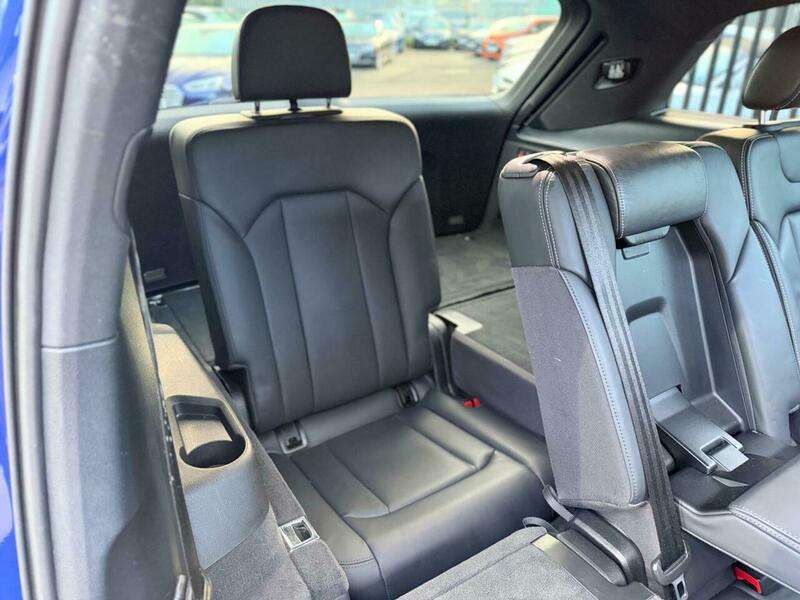 2017 AUDI Q7 2017 AUDI Q7