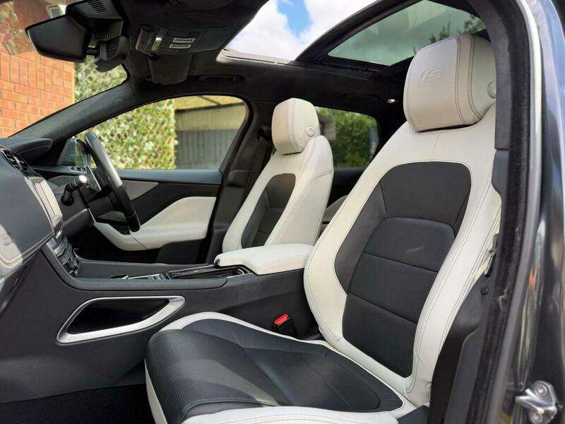 2019 JAGUAR F-PACE 2019 JAGUAR F-PACE