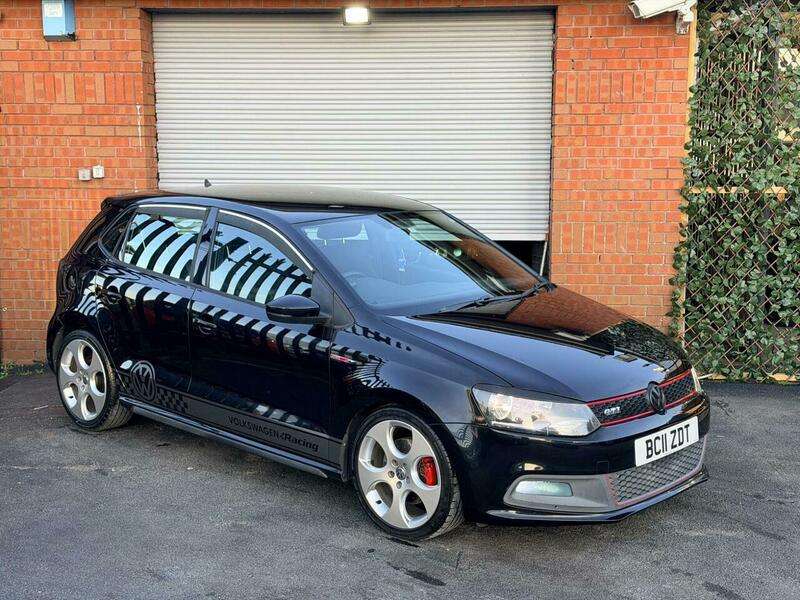 A 2011 VOLKSWAGEN POLO A 2011 VOLKSWAGEN POLO