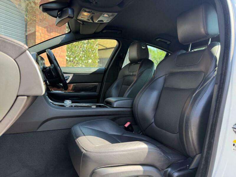 2014 JAGUAR XF 2014 JAGUAR XF