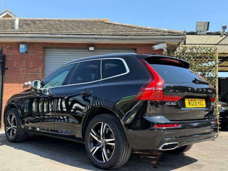 2019 VOLVO XC60 2019 VOLVO XC60