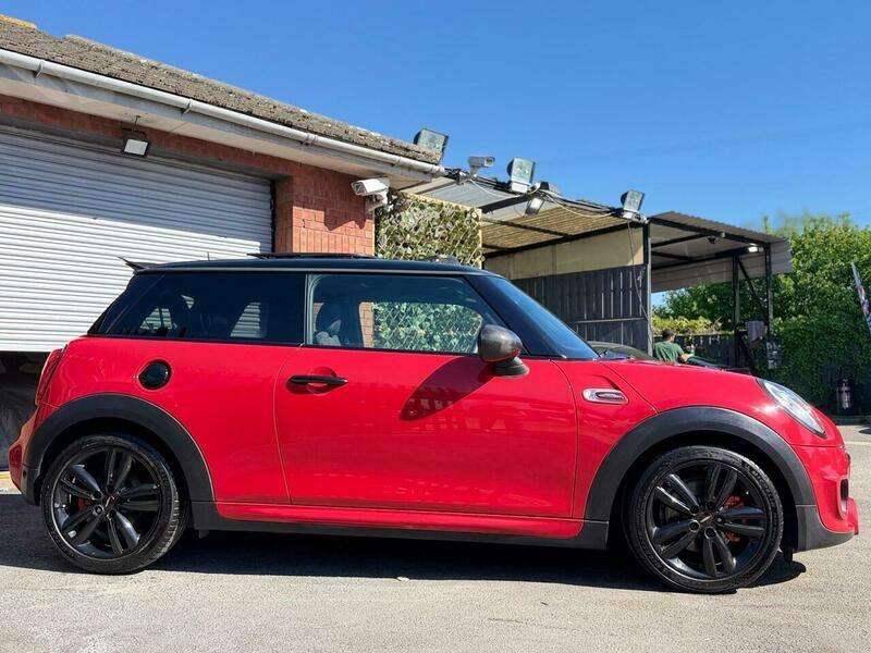 2018 MINI HATCH 2018 MINI HATCH