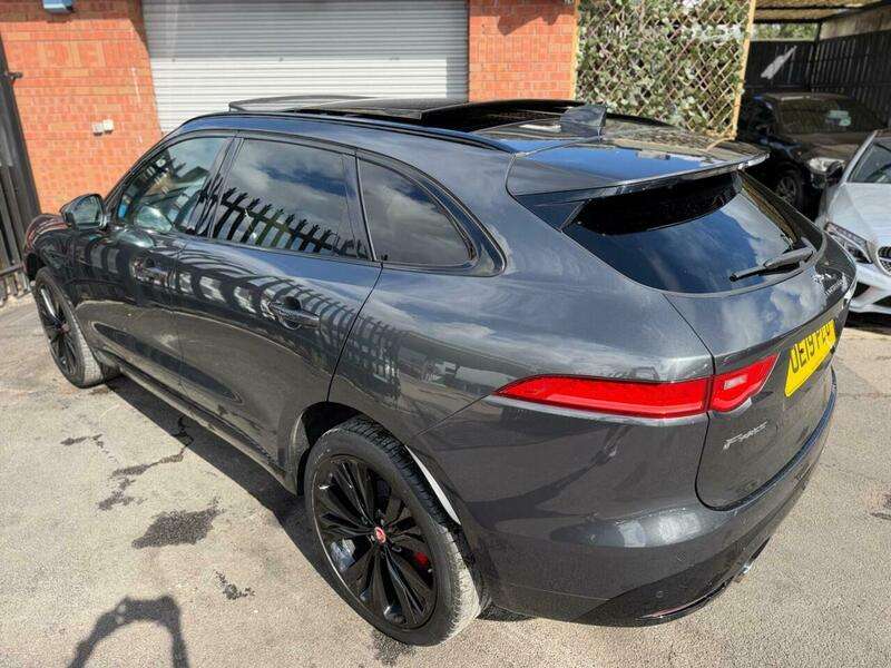 2019 JAGUAR F-PACE 2019 JAGUAR F-PACE