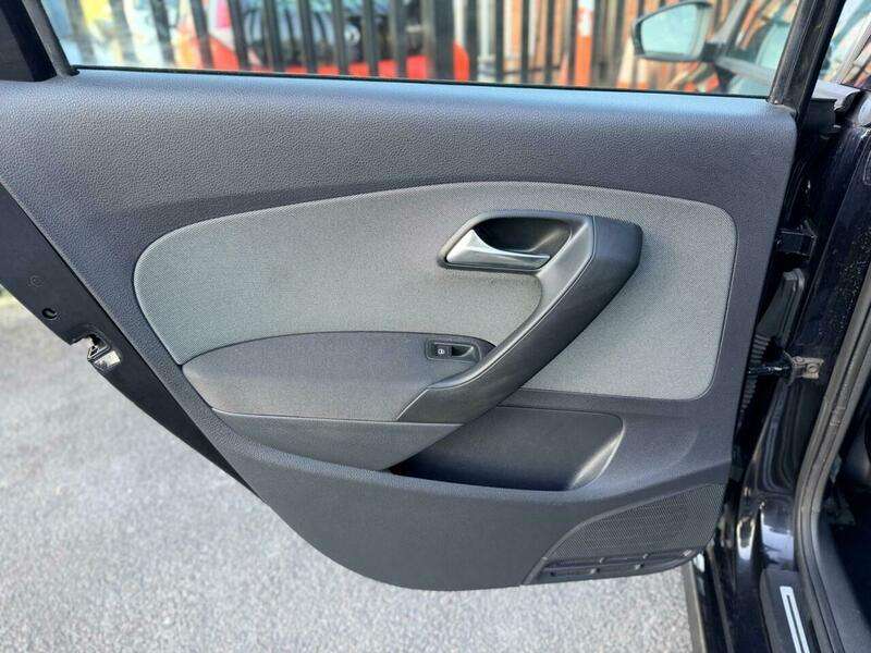 2011 VOLKSWAGEN POLO 2011 VOLKSWAGEN POLO