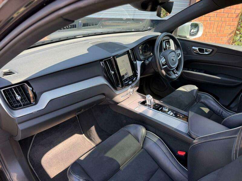 2019 VOLVO XC60 2019 VOLVO XC60