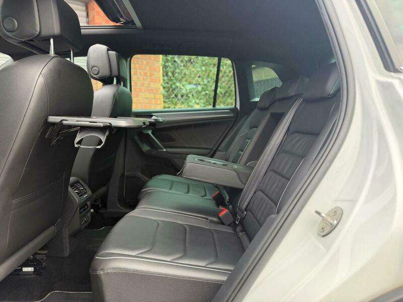 2018 VOLKSWAGEN TIGUAN 2018 VOLKSWAGEN TIGUAN