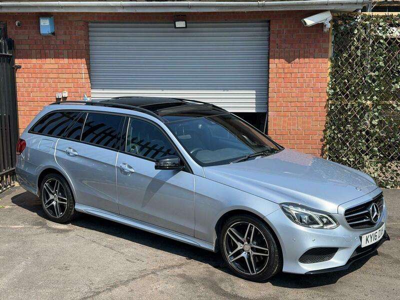 A 2016 MERCEDES-BENZ E CLASS 2.1 E220 BlueTEC AMG Night Edition (Premium) G-Tronic+ Euro 6 (s/s) 5dr A 2016 MERCEDES-BENZ E CLASS 2.1 E220 BlueTEC AMG Night Edition (Premium) G-Tronic+ Euro 6 (s/s) 5dr