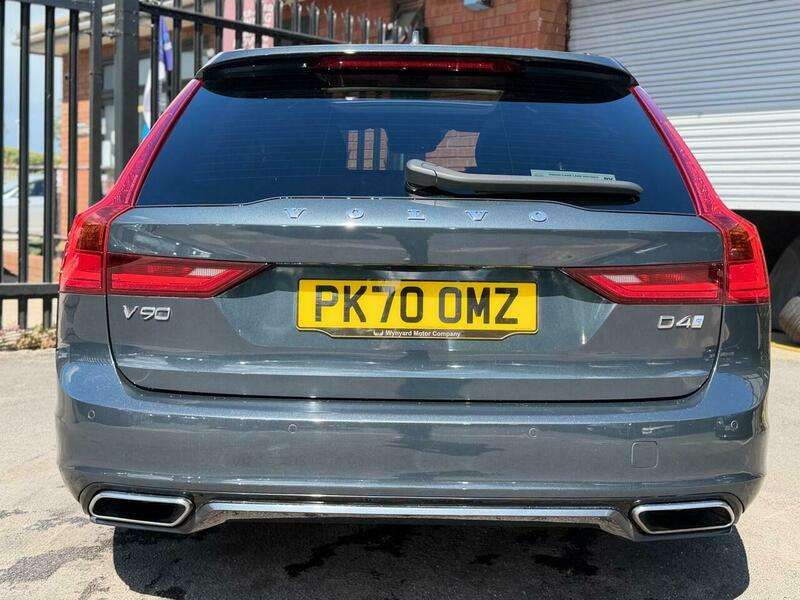 2020 VOLVO V90 2020 VOLVO V90