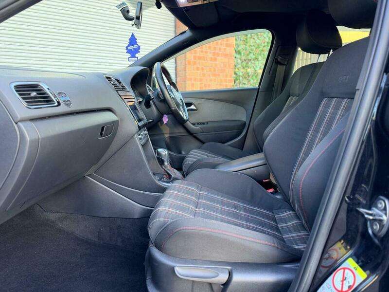 2011 VOLKSWAGEN POLO 2011 VOLKSWAGEN POLO