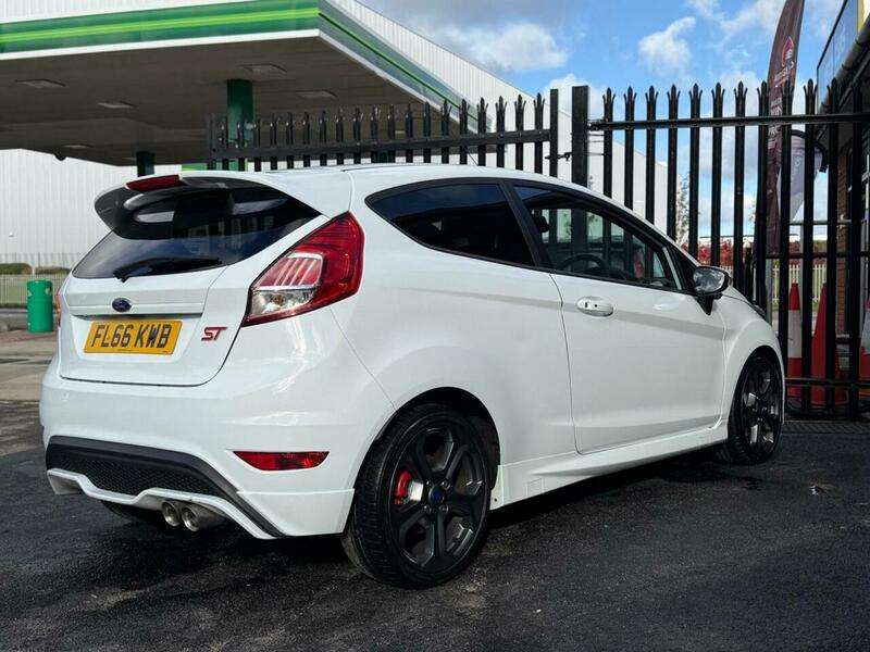 2016 FORD FIESTA 2016 FORD FIESTA