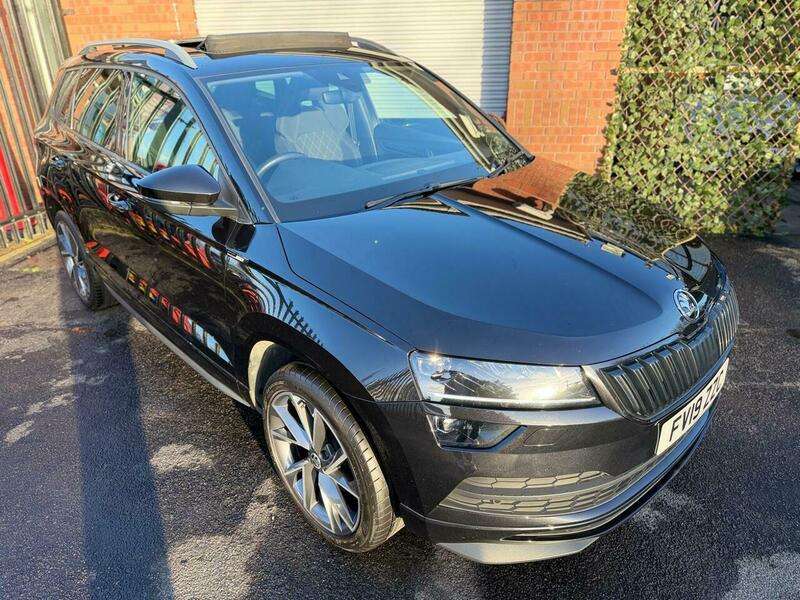 A 2019 SKODA KAROQ 2.0 TSI SportLine DSG 4WD Euro 6 (s/s) 5dr A 2019 SKODA KAROQ 2.0 TSI SportLine DSG 4WD Euro 6 (s/s) 5dr