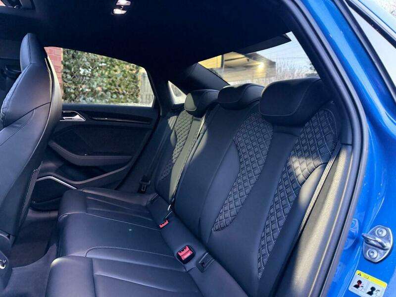 2025 AUDI RS3 2025 AUDI RS3