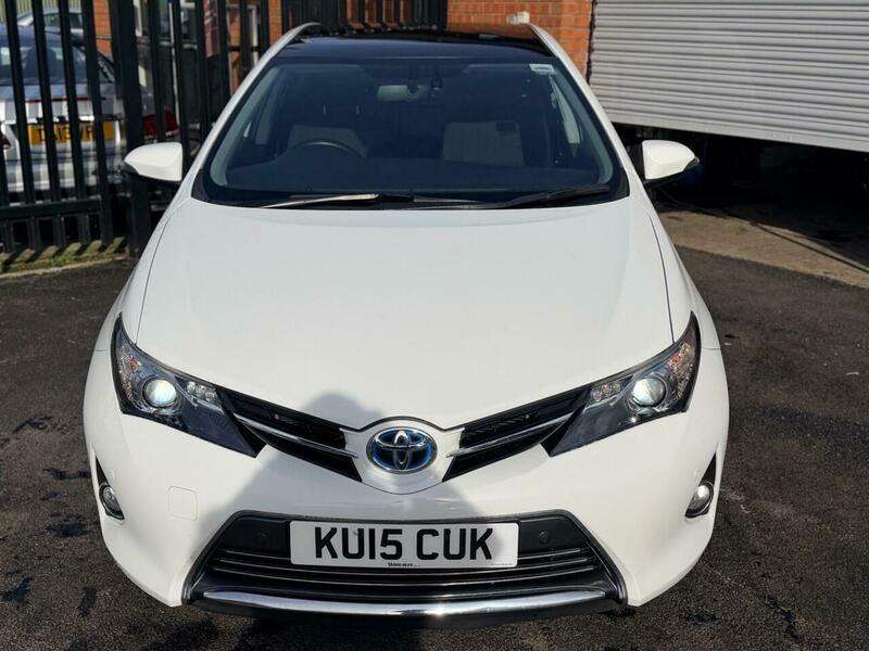 2015 TOYOTA AURIS 2015 TOYOTA AURIS
