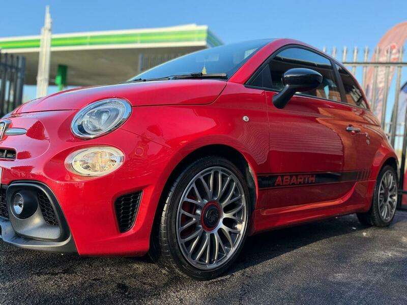 2017 ABARTH 595 2017 ABARTH 595