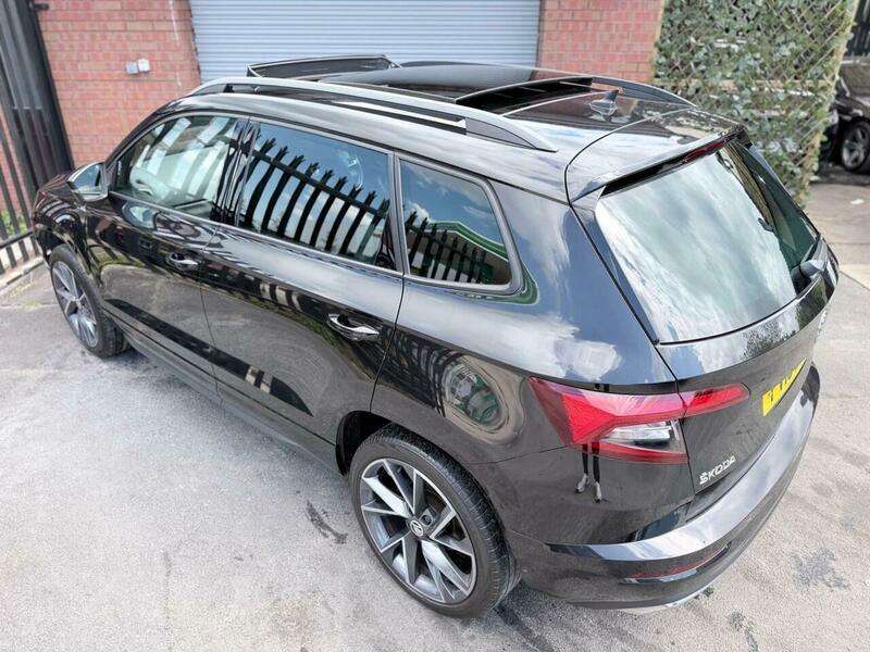 A 2019 SKODA KAROQ 2.0 TSI SportLine DSG 4WD Euro 6 (s/s) 5dr A 2019 SKODA KAROQ 2.0 TSI SportLine DSG 4WD Euro 6 (s/s) 5dr