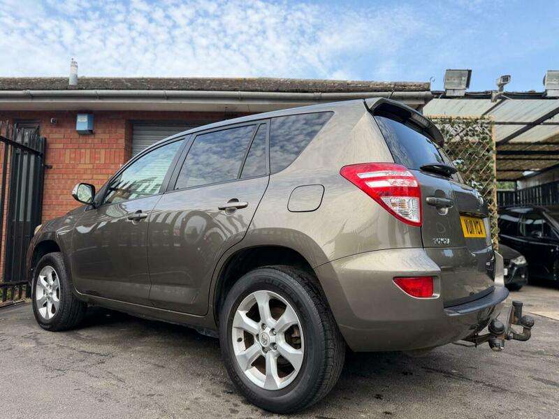2011 TOYOTA RAV4 2011 TOYOTA RAV4