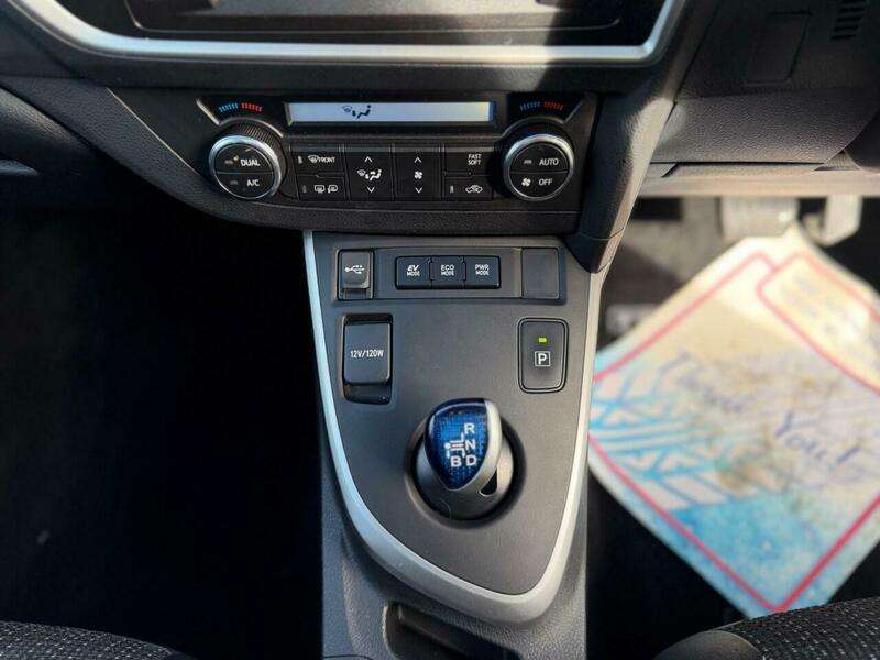 2015 TOYOTA AURIS 2015 TOYOTA AURIS