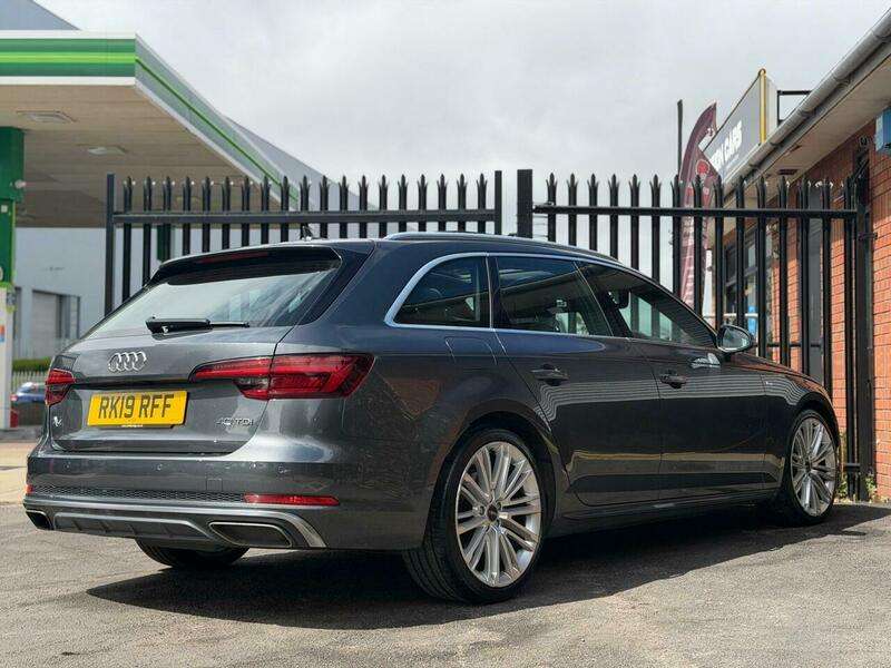 2019 AUDI A4 AVANT 2019 AUDI A4 AVANT
