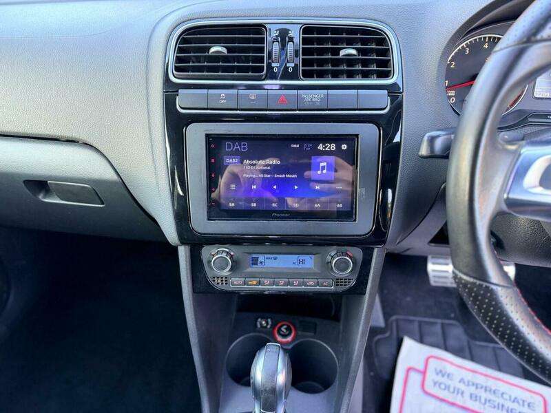 2011 VOLKSWAGEN POLO 2011 VOLKSWAGEN POLO