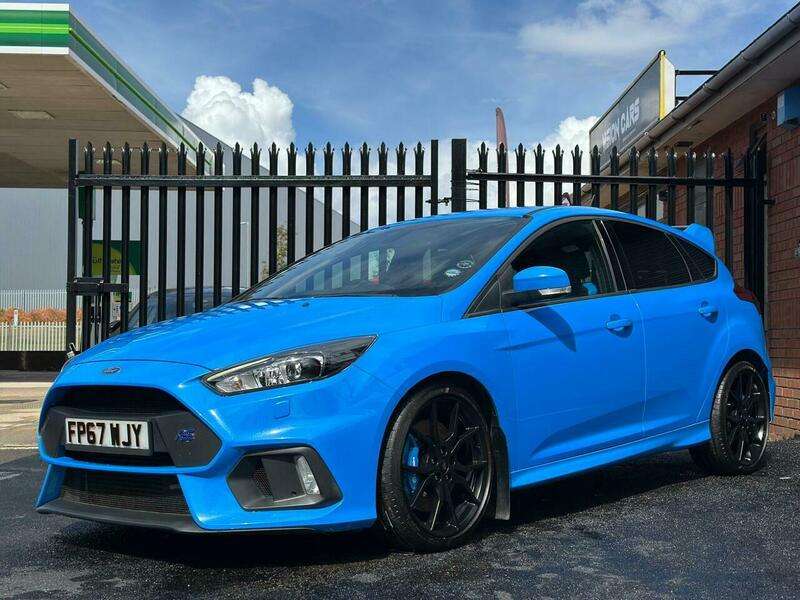 A 2017 FORD FOCUS RS A 2017 FORD FOCUS RS