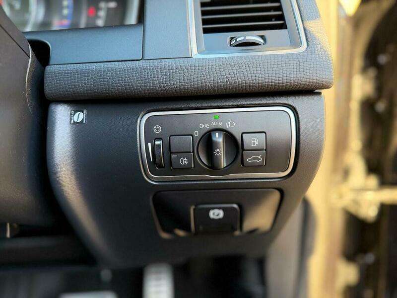 2015 VOLVO XC60 2015 VOLVO XC60